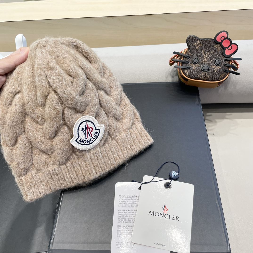 Moncler Caps